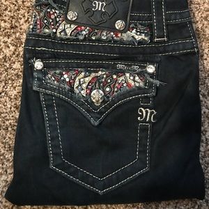 Miss Me Dark Wash 29 Skinny Jeans!